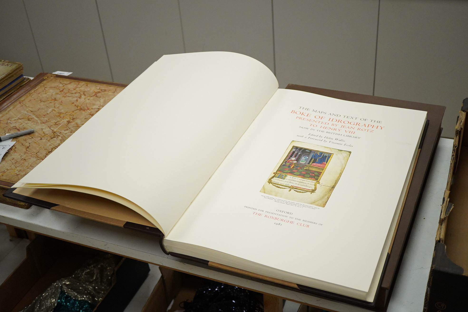 Rotz, Jean - The Maps and Text of the Boke of Idrography Presented by Jean Rotz to Henry VIII. Now in the British Library. Edited by Helen Wallis ... (Limited Edition). col. facsimile title vignette, index map and 32 ful
